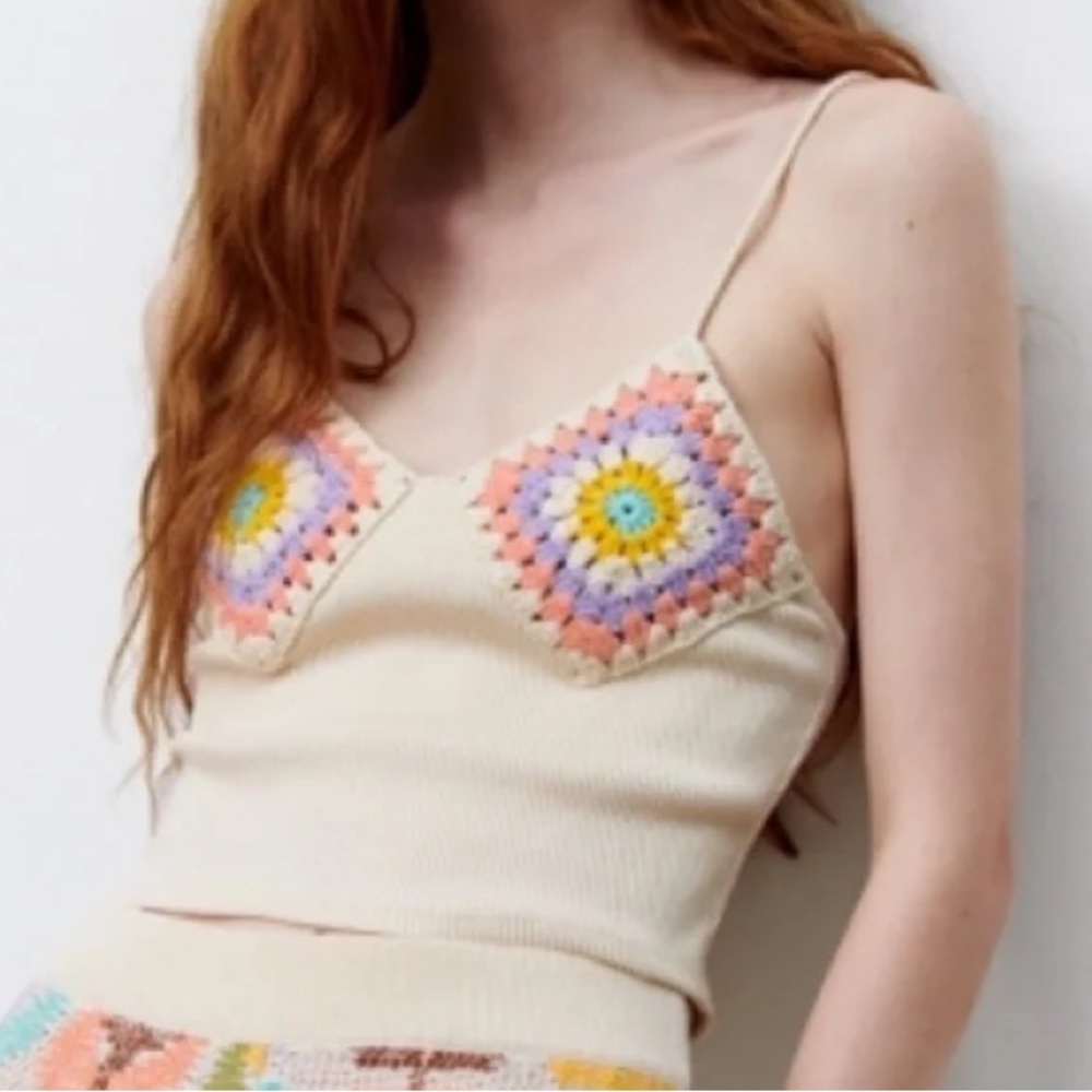 Zara Crochet Ribbed Knit Granny square M-L